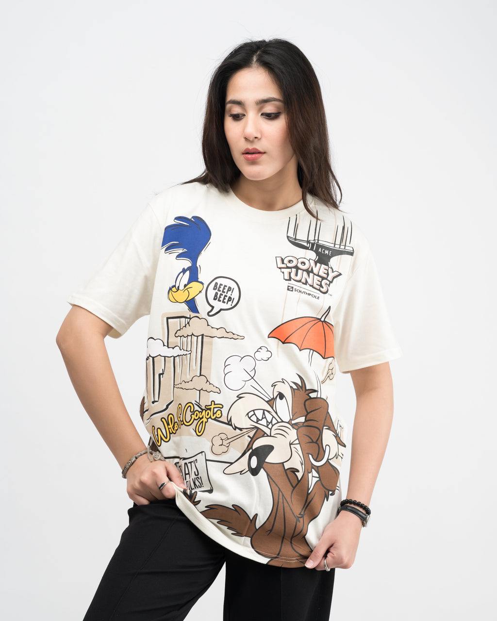 Looney Tunes Graphic Drop Shoulder Oversized T-shirt
