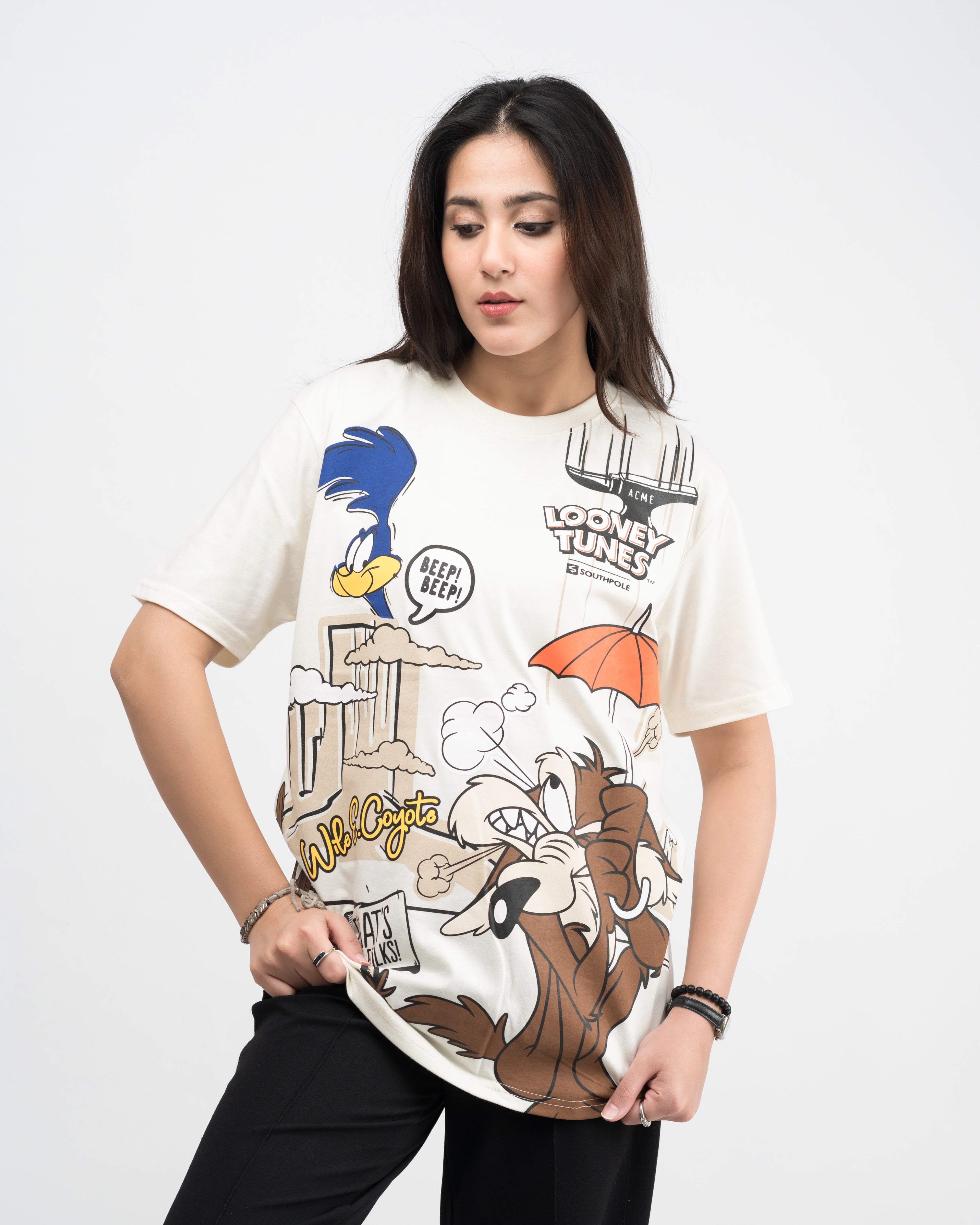 Looney Tunes Graphic Drop Shoulder Oversized T-shirt