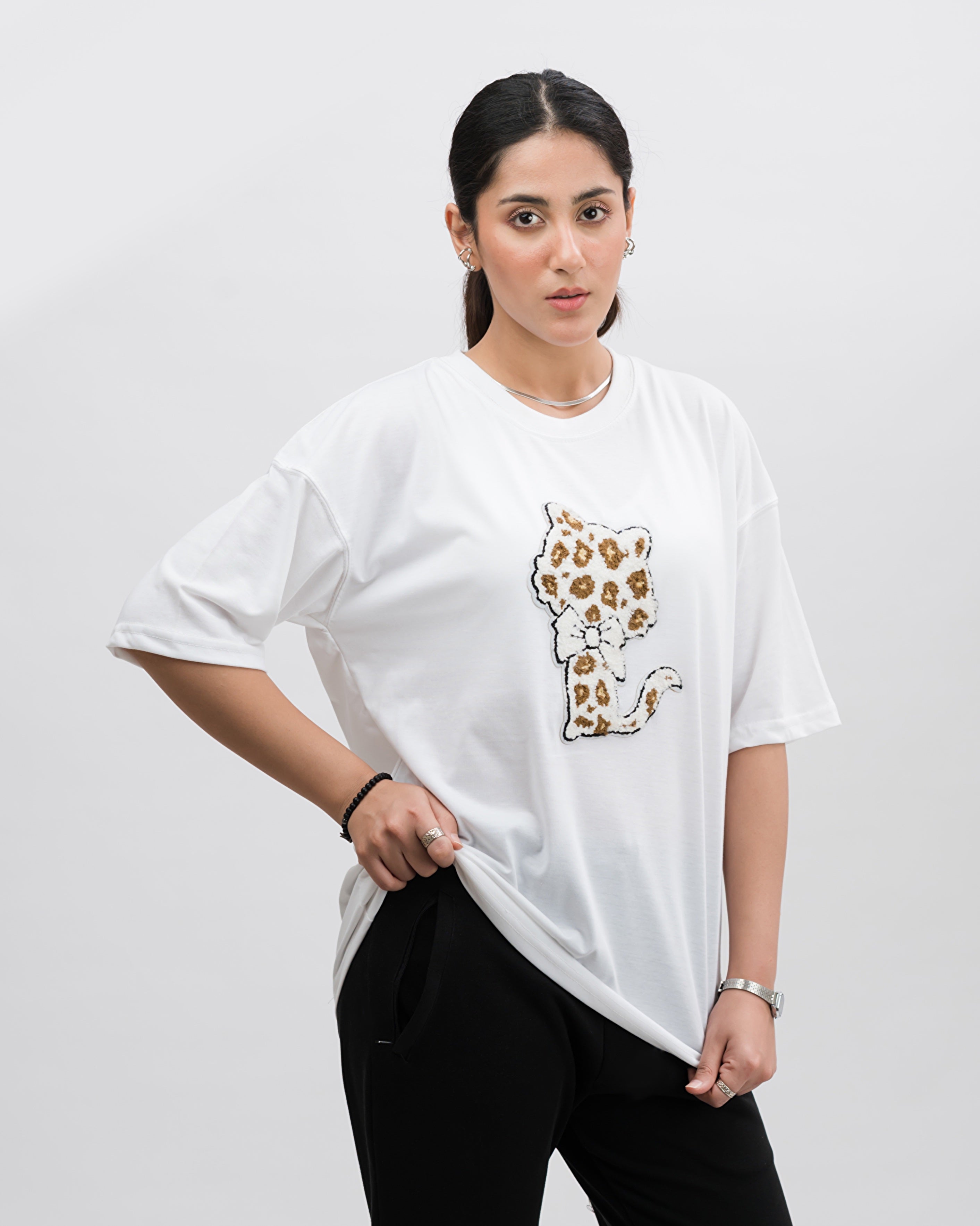 Kitty Embroidered Patched Drop Shoulder Oversized Tee White
