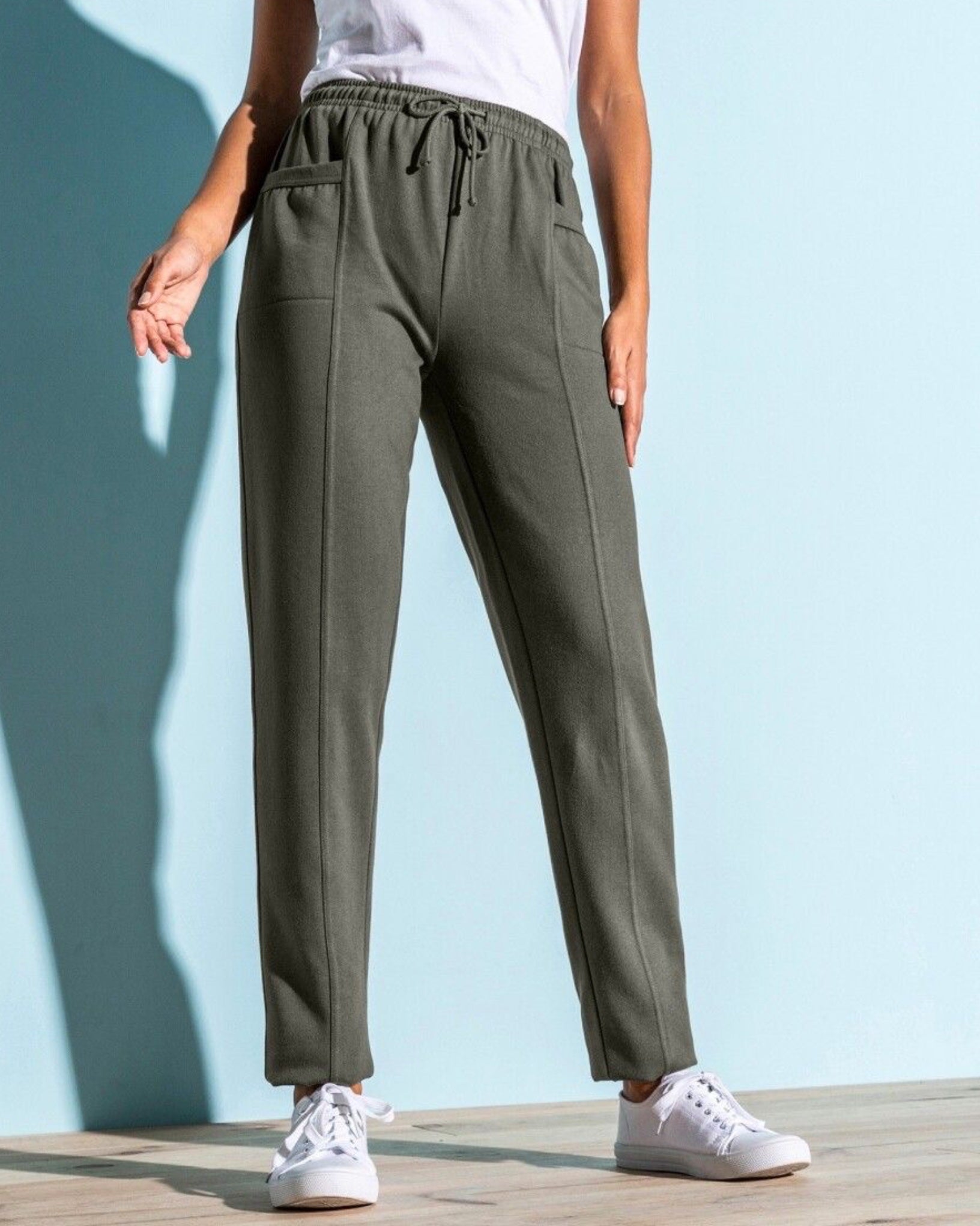 High Waist Front Pocket Fleece Jogger Sweatpant