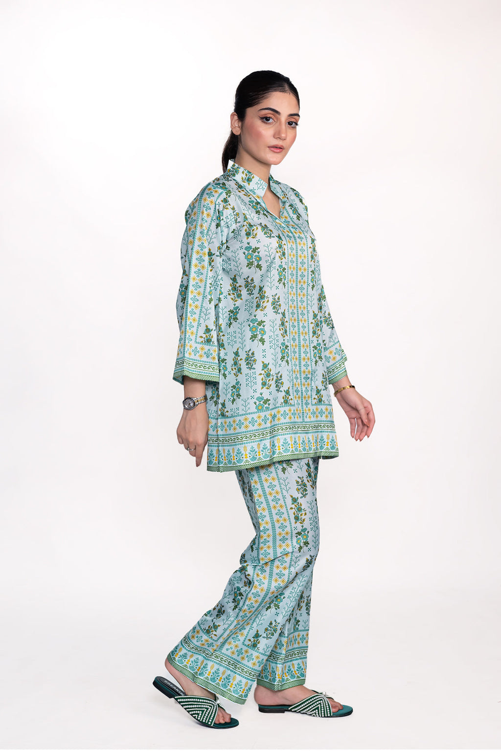Calla Lily Printed Swiss Lawn Co-Ord Set