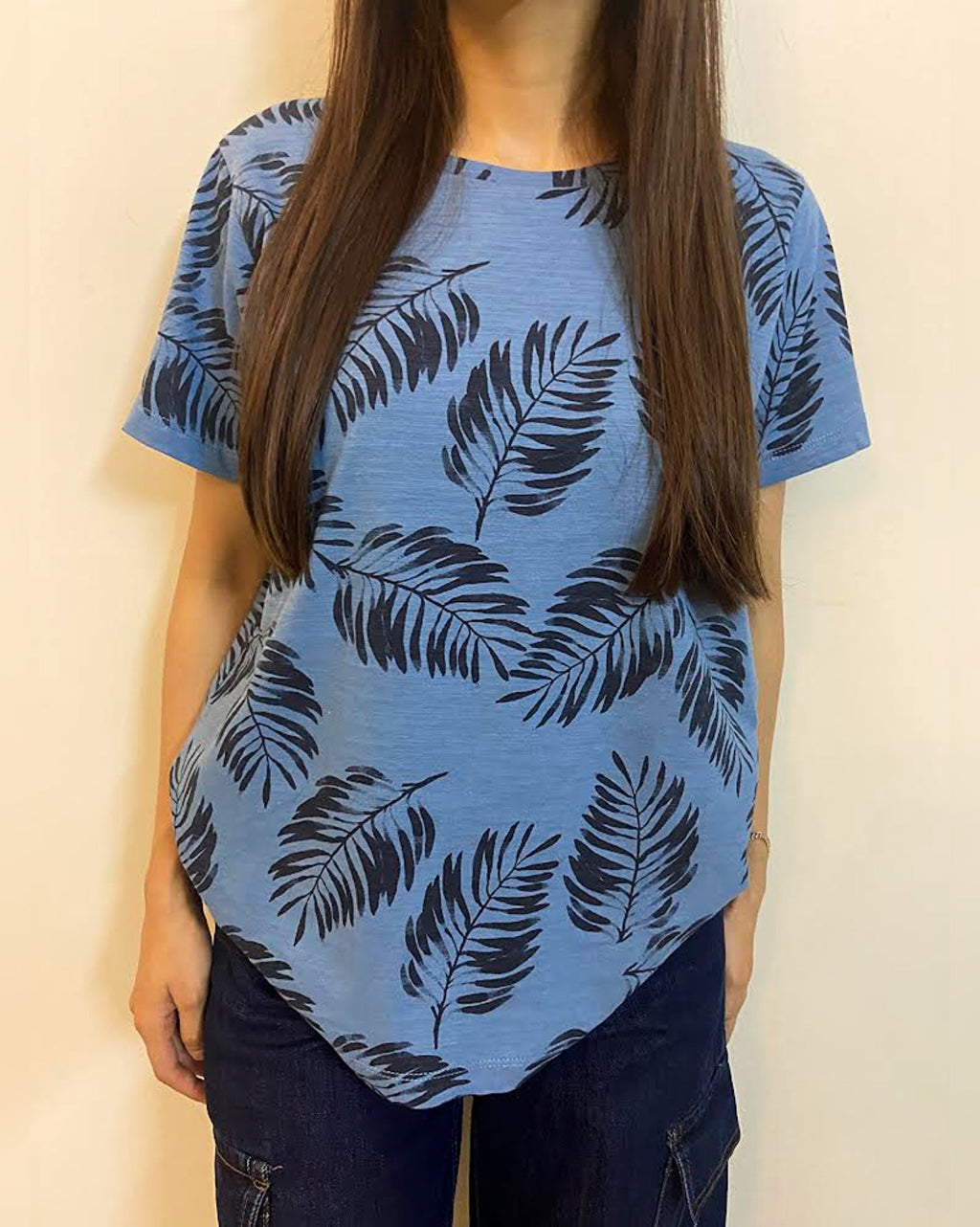 Leaf Print Crew Neck Short Sleeve All over Graphic Tee
