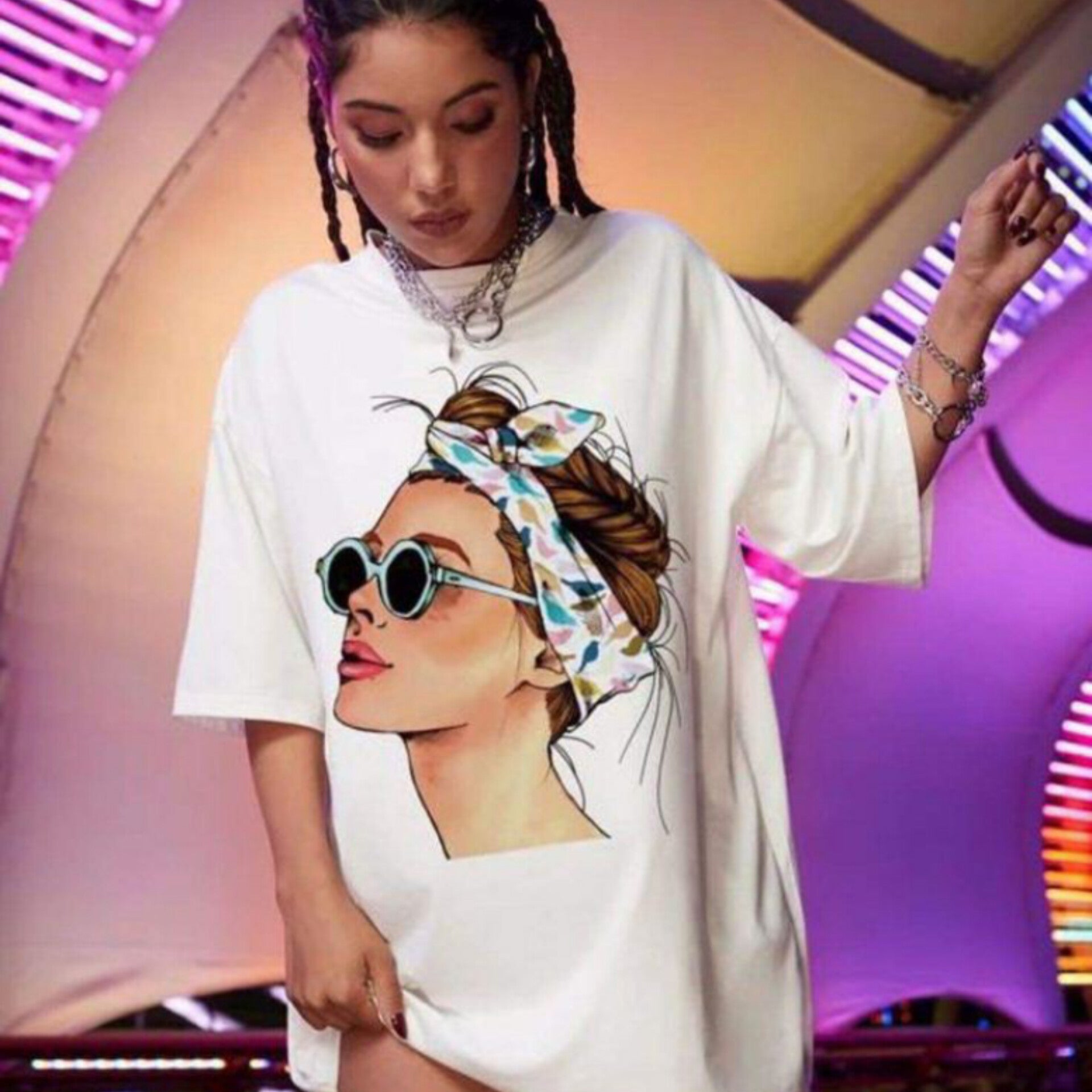 Vaccy Mode Graphic Drop Shoulder Oversized Tee