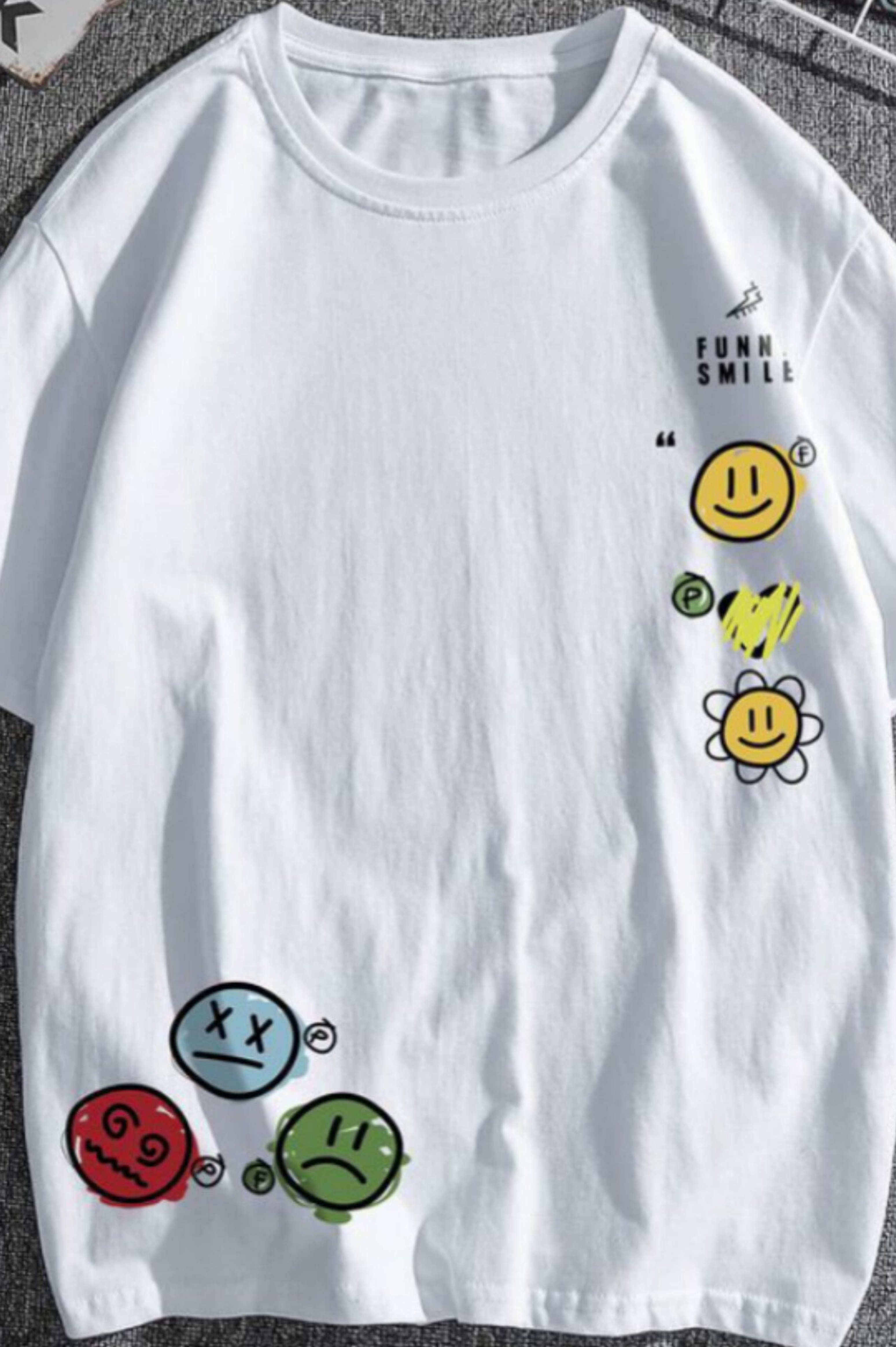 Smile Emoji Graphic Drop Shoulder Oversized T-shirt