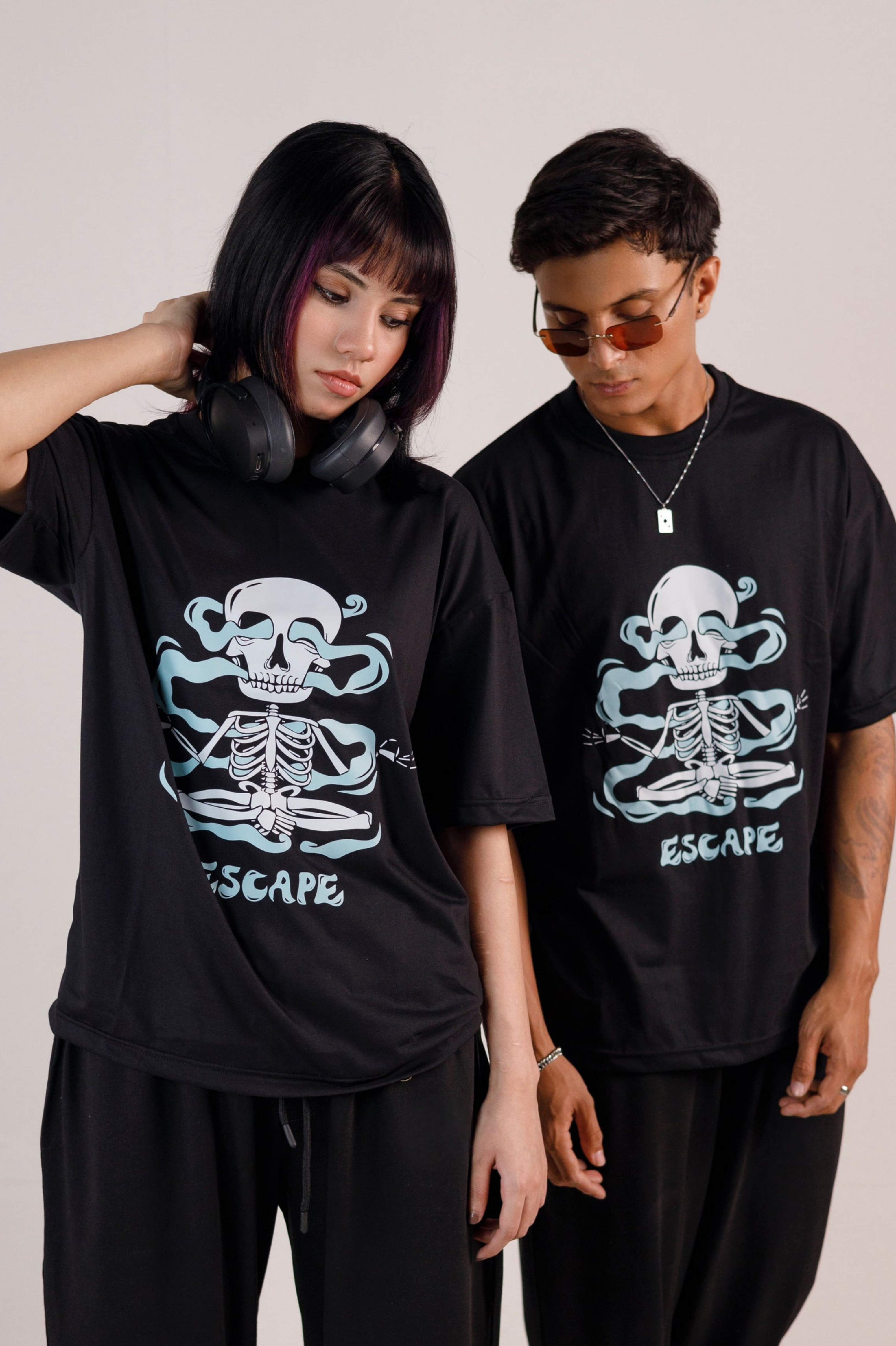 Escape Skull Graphic Drop Shoulder Oversized Tee Black